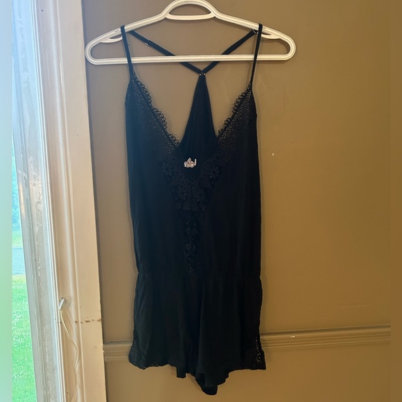 Victoria secret sleep romper - Picture 3 of 3